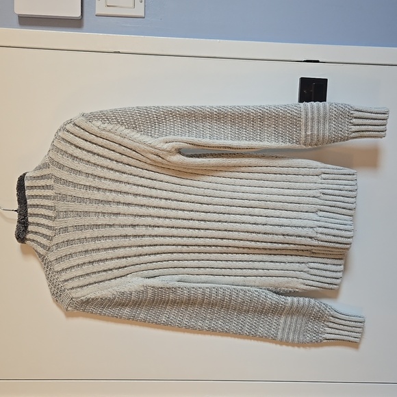 Pull - Picture 2 of 2